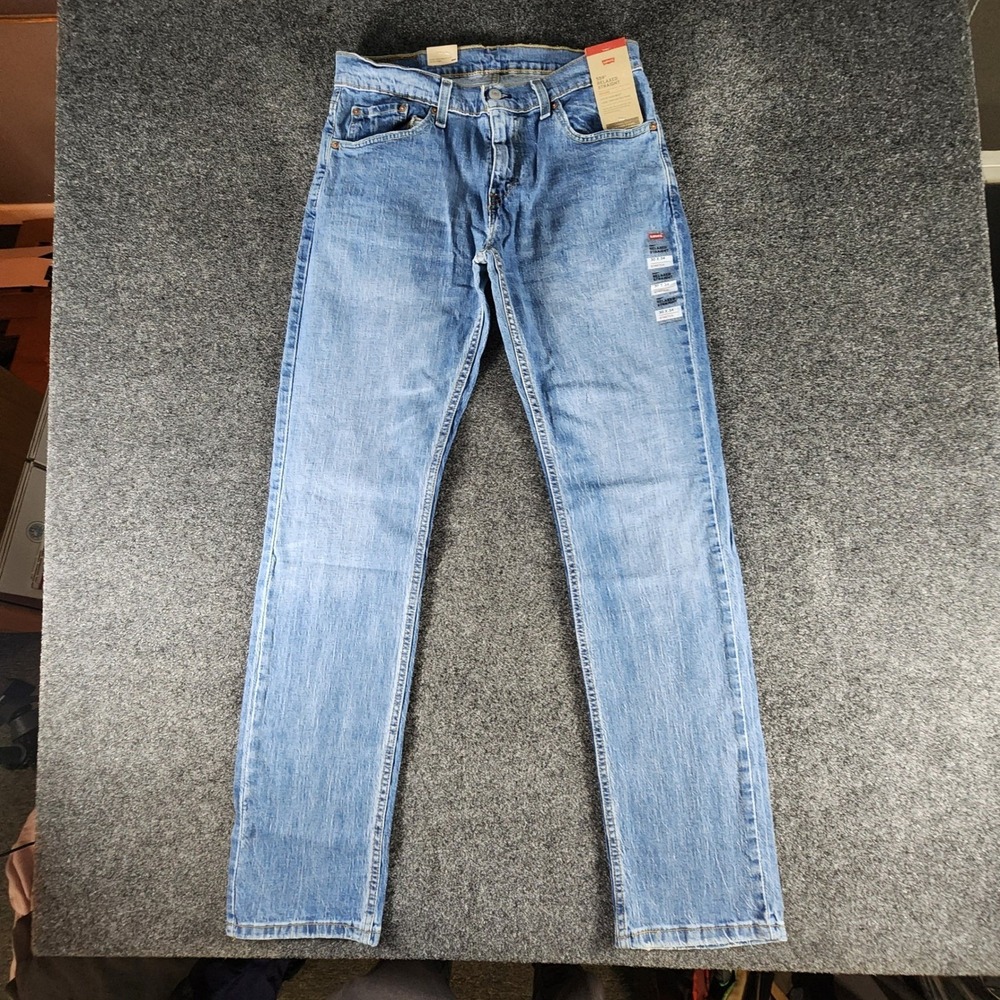NWT Levis 559 Relaxed Straight Jeans Mens 30x34 Blue Light Wash Eco Ease Denim